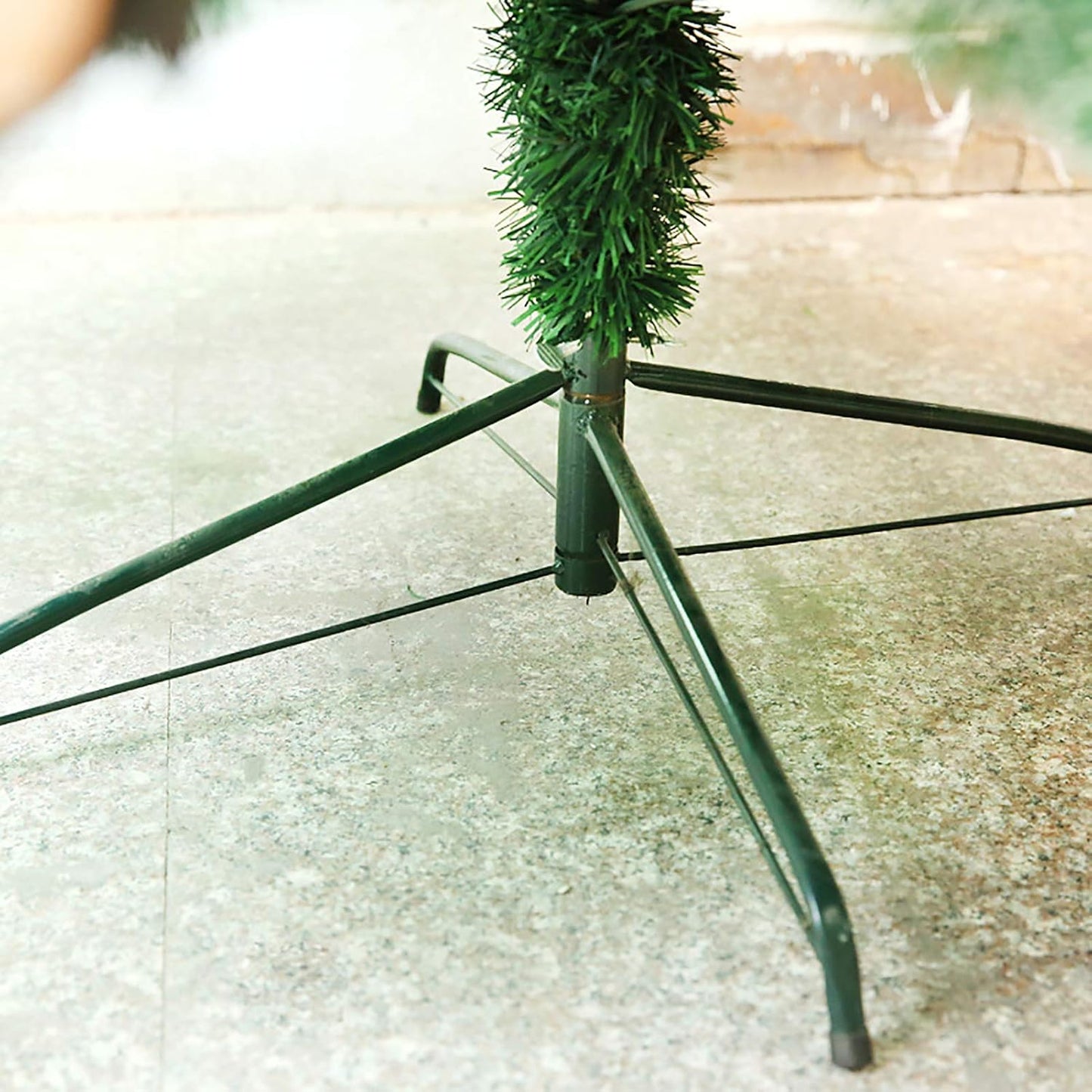 ZS - Classic Christmas Tree,with Metal Stand Christmas Pine Tree