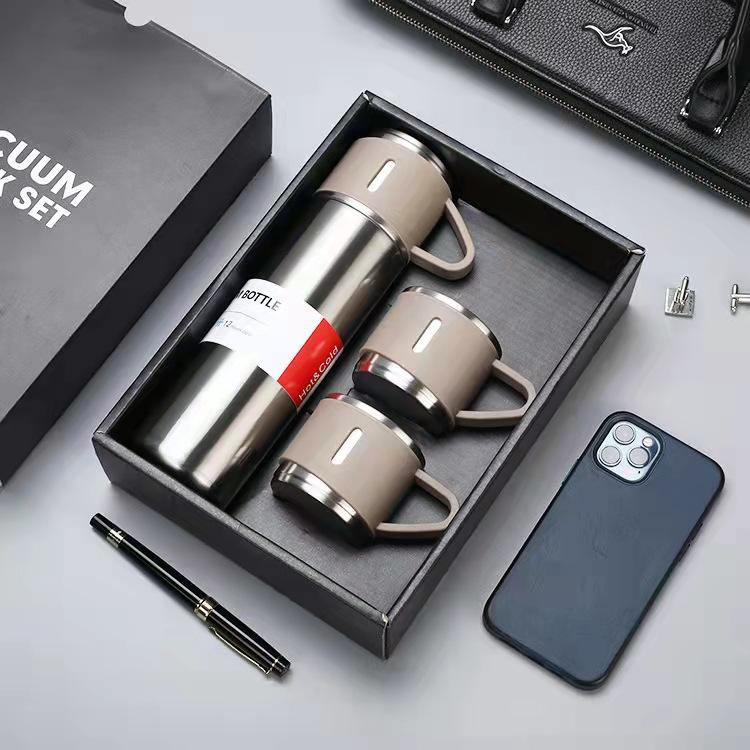 ZS - Hot and Cold Vacuum Insulated Flask - 500ml