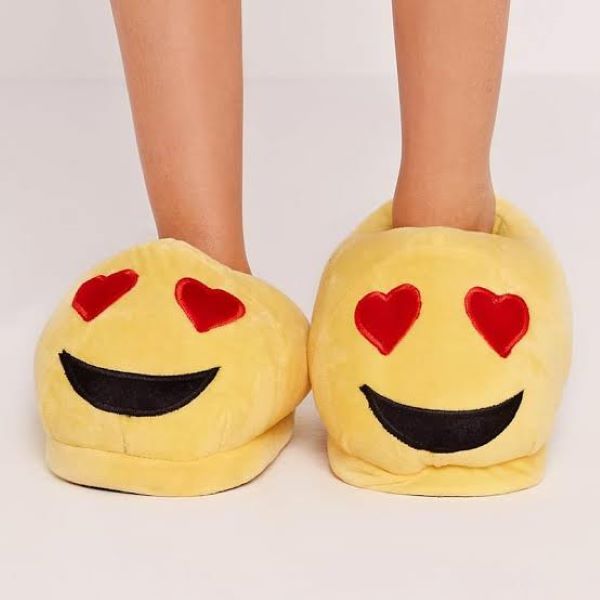 ZS - Emoji Slippers