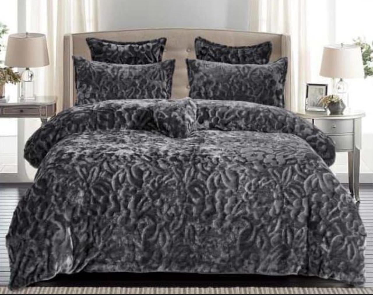 ZS - 6 Piece Quilted Cover