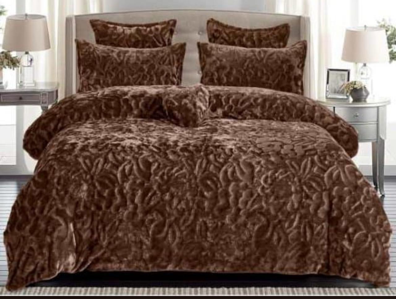 ZS - 6 Piece Quilted Cover