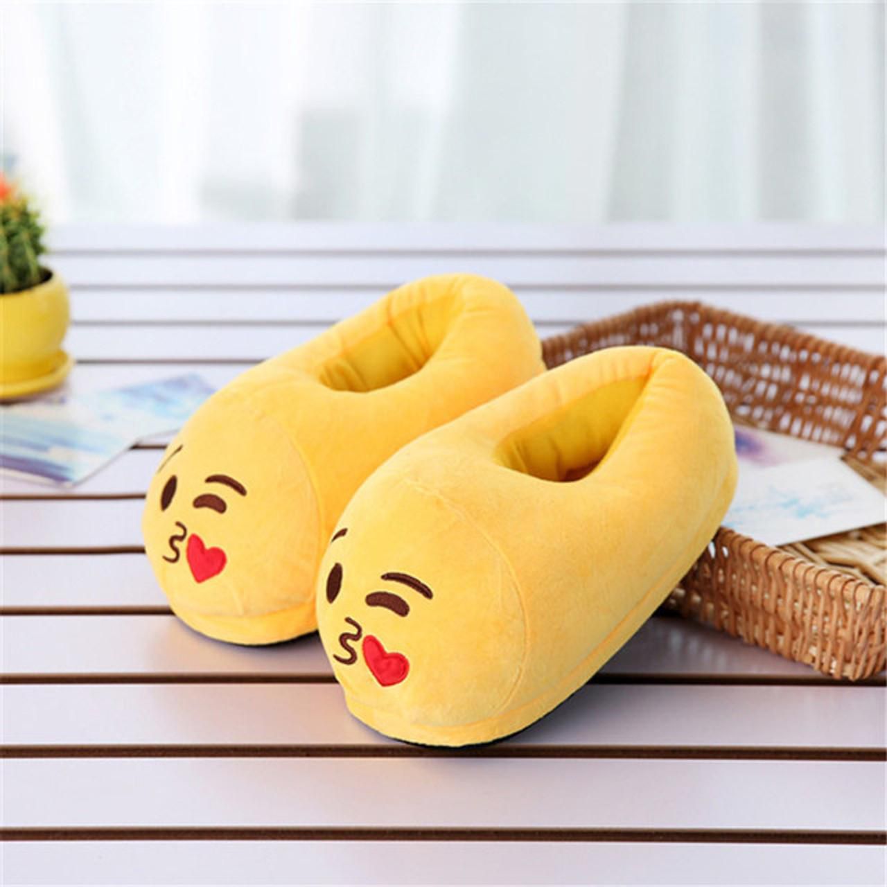 ZS - Emoji Slippers