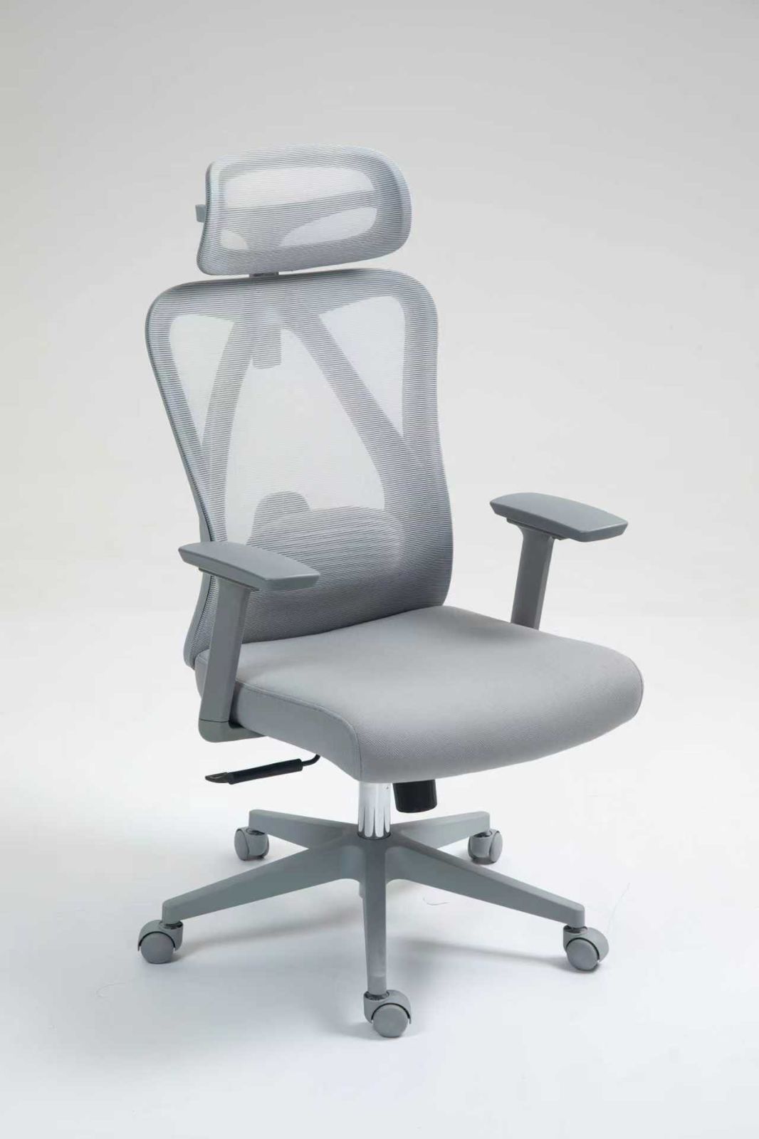 ZS  - Modern Ergonomic Office Chair